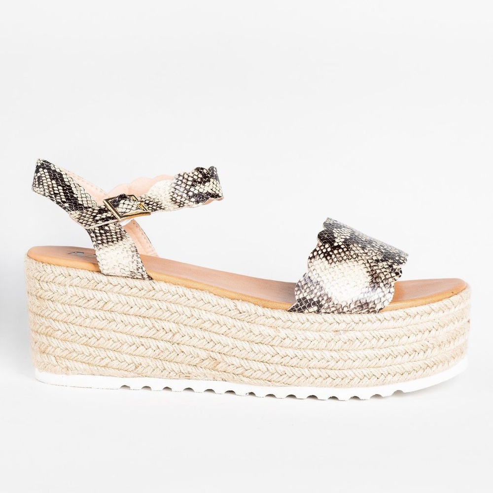 AMS Emma Snake Skin Sandals SZ 6.5